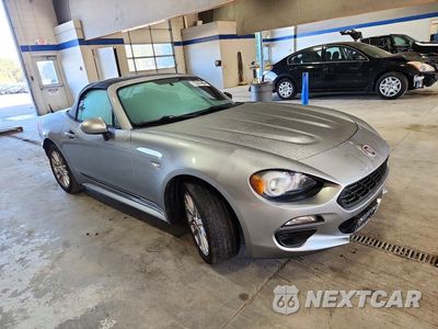 Czwarte zdjęcie samochodu z boku: 2017 FIAT 124 SPIDER CLASSICA VIN:JC1NFAEK4H0122681 - miniatura
