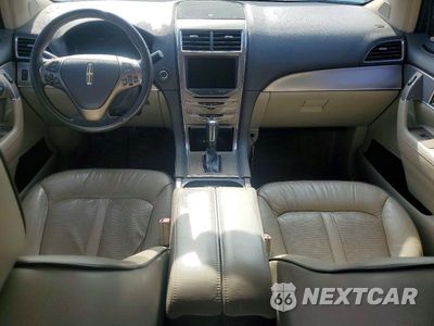 Zdjęcie 8 z 13 samochodu: 2013 LINCOLN MKX VIN:2LMDJ8JK9DBL12271 - miniatura
