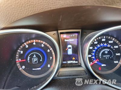 Zdjęcie 9 z 12 samochodu: 2013 HYUNDAI SANTA FE SPORT 2.0T VIN:5XYZWDLA6DG010176 - miniatura