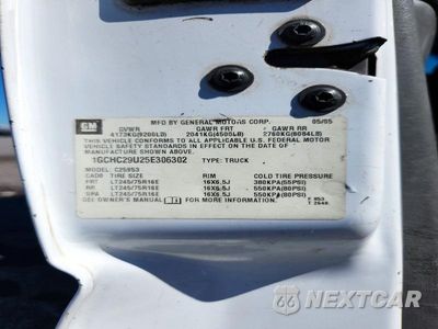 Zdjęcie 12 z 12 samochodu: 2005 CHEVROLET SILVERADO C2500 HEAVY DUTY VIN:1GCHC29U25E306302 - miniatura