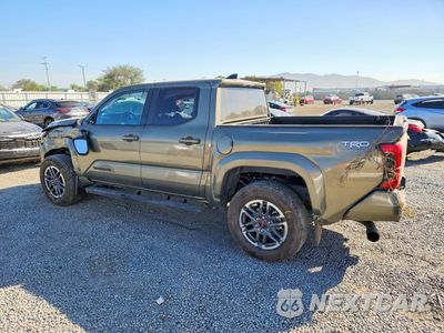 Drugie zdjęcie samochodu z przodu: 2024 TOYOTA TACOMA TRD SPORT VIN:3TMKB5FNXRM022312 - miniatura