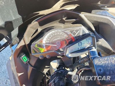 Zdjęcie 7 z 9 samochodu: 2017 KAWASAKI EX300 A VIN:JKAEX8A11HDA33629 - miniatura