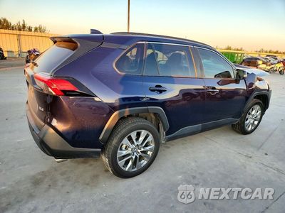 Trzecie zdjęcie samochodu z tyłu: 2020 TOYOTA RAV4 XLE PREMIUM VIN:2T3C1RFV6LC041896 - miniatura