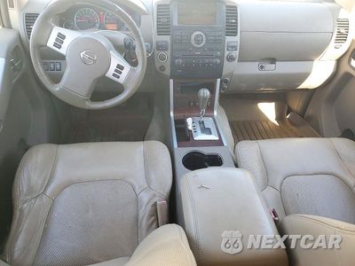 Zdjęcie 8 z 13 samochodu: 2010 NISSAN PATHFINDER S FE+ VIN:5N1AR1NN9AC626159 - miniatura