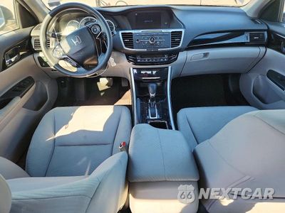 Zdjęcie 8 z 12 samochodu: 2016 HONDA ACCORD LX VIN:1HGCR2F36GA138728 - miniatura