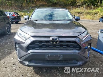 Piąte zdjęcie samochodu w środku: 2021 TOYOTA RAV4 XLE VIN:2T3P1RFVXMW218256 - miniatura
