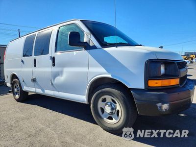 Czwarte zdjęcie samochodu z boku: 2007 CHEVROLET EXPRESS G1500 VIN:1GCFG15X371106142 - miniatura