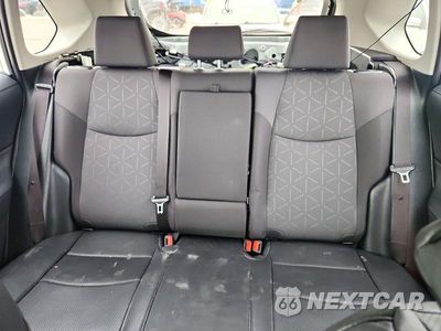 Zdjęcie 10 z 14 samochodu: 2025 TOYOTA RAV4 HYBRID XLE VIN:JTMRWRFV5SD317538 - miniatura