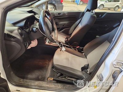 Zdjęcie 7 z 12 samochodu: 2016 FORD FIESTA S VIN:3FADP4TJ4GM197390 - miniatura