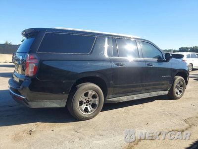 Trzecie zdjęcie samochodu z tyłu: 2021 CHEVROLET SUBURBAN C1500 LT VIN:1GNSCCKD4MR488198 - miniatura