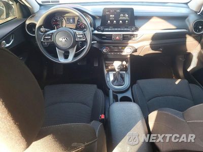 Zdjęcie 8 z 12 samochodu: 2019 KIA FORTE LXS VIN:3KPF24AD1KE065737 - miniatura