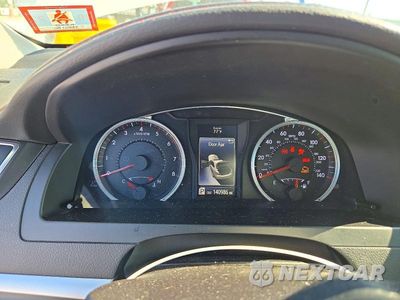 Zdjęcie 9 z 12 samochodu: 2015 TOYOTA CAMRY SE VIN:4T1BF1FK0FU040243 - miniatura