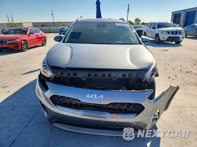 Piąte zdjęcie samochodu w środku: 2022 KIA NIRO LXS VIN:KNDCB3LC9N5505897 - miniatura