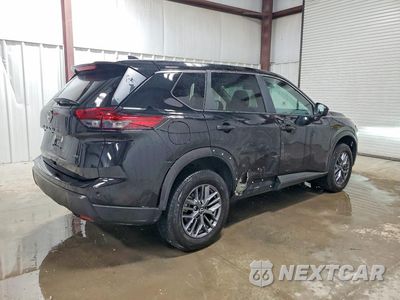 Trzecie zdjęcie samochodu z tyłu: 2026 NISSAN ROGUE SV VIN:5N1BT3BB2TC708118 - miniatura