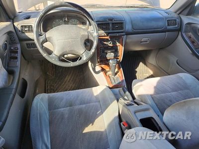 Zdjęcie 8 z 13 samochodu: 2001 SUBARU FORESTER S VIN:JF1SF65641H700944 - miniatura