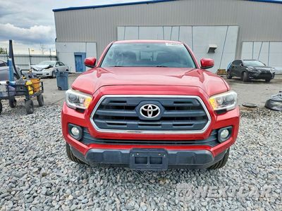 Piąte zdjęcie samochodu w środku: 2016 TOYOTA TACOMA SR5 V6 VIN:3TMAZ5CN8GM003024 - miniatura