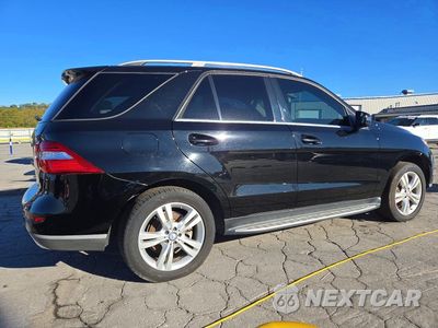 Trzecie zdjęcie samochodu z tyłu: 2014 MERCEDES-BENZ ML 350 4MATIC VIN:4JGDA5HB1EA271616 - miniatura