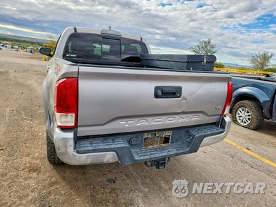 Zdjęcie 6 z 12 samochodu: 2017 TOYOTA TACOMA TRD SPORT VIN:3TMCZ5AN9HM112749 - miniatura
