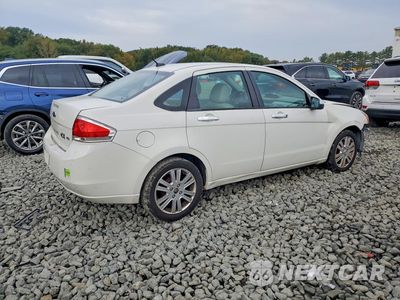 Trzecie zdjęcie samochodu z tyłu: 2011 FORD FOCUS SEL VIN:1FAHP3HN5BW118809 - miniatura