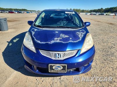 Piąte zdjęcie samochodu w środku: 2011 HONDA FIT SPORT VIN:JHMGE8H56BC019621 - miniatura