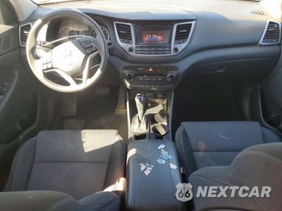 Zdjęcie 8 z 13 samochodu: 2016 HYUNDAI TUCSON SE VIN:KM8J3CA46GU253191 - miniatura