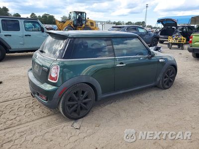 Trzecie zdjęcie samochodu z tyłu: 2011 MINI COOPER S VIN:WMWSV3C53BTY15472 - miniatura