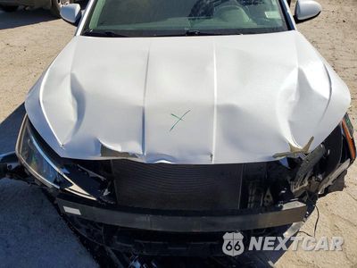 Zdjęcie 11 z 12 samochodu: 2019 HYUNDAI ELANTRA SE VIN:5NPD74LF1KH473562 - miniatura