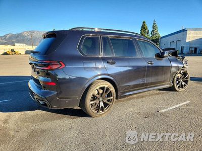 Trzecie zdjęcie samochodu z tyłu: 2024 BMW X7 XDRIVE40I VIN:5UX23EM07R9U50548 - miniatura