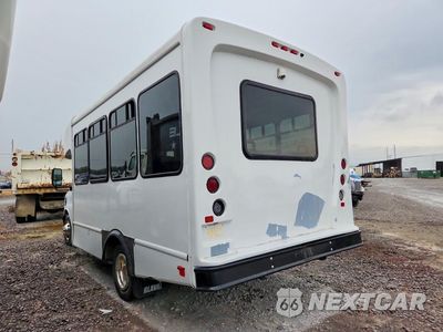 Drugie zdjęcie samochodu z przodu: 2022 CHEVROLET EXPRESS SHUTTLE BUS VIN:1HA6GUB79NN008708 - miniatura