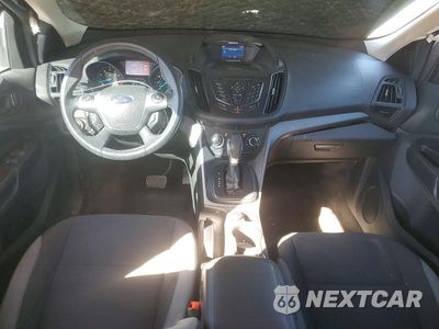 Zdjęcie 8 z 12 samochodu: 2014 FORD ESCAPE S VIN:1FMCU0F70EUB93509 - miniatura