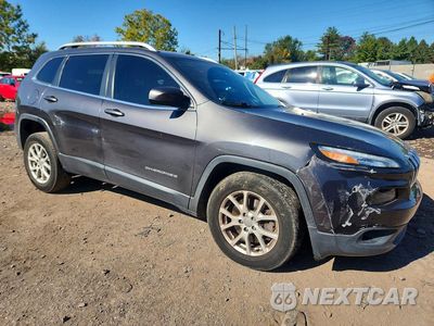 Czwarte zdjęcie samochodu z boku: 2017 JEEP CHEROKEE LATITUDE VIN:1C4PJMCB2HW602388 - miniatura