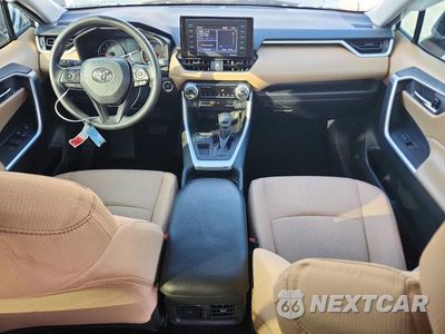 Zdjęcie 8 z 13 samochodu: 2021 TOYOTA RAV4 XLE VIN:2T3W1RFV7MC155839 - miniatura