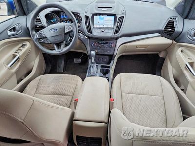 Zdjęcie 8 z 13 samochodu: 2017 FORD ESCAPE SE VIN:1FMCU9G90HUC98267 - miniatura