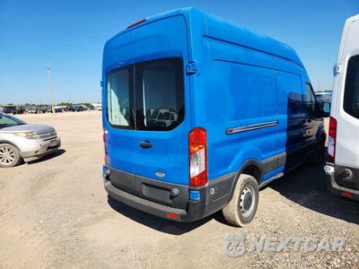 Trzecie zdjęcie samochodu z tyłu: 2015 FORD TRANSIT 250 DELIVERY VAN VIN:1FTYR2XM4FKA62205 - miniatura