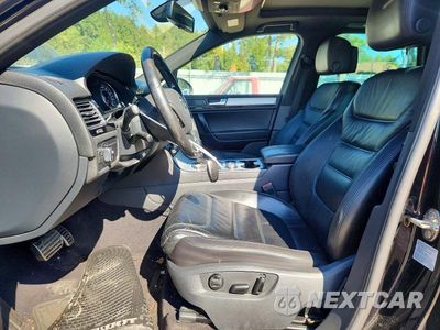 Zdjęcie 7 z 14 samochodu: 2014 VOLKSWAGEN TOUAREG V6 VIN:WVGDF9BP8ED009412 - miniatura