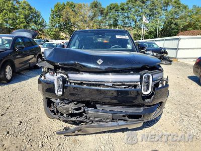 Piąte zdjęcie samochodu w środku: 2025 RIVIAN R1T ADVENTURE VIN:7FCTGBAA8SN039818 - miniatura