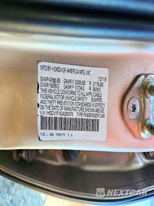 Zdjęcie 12 z 12 samochodu: 2018 HONDA ACCORD LX VIN:1HGCV1F15JA250576 - miniatura