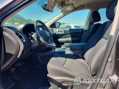 Zdjęcie 7 z 13 samochodu: 2017 NISSAN PATHFINDER SV VIN:5N1DR2MN9HC676297 - miniatura