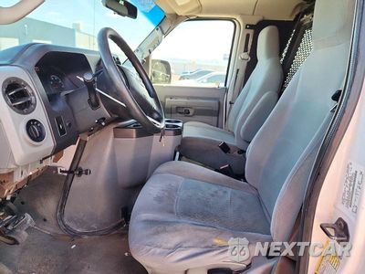 Zdjęcie 7 z 13 samochodu: 2012 FORD ECONOLINE E350 SUPER DUTY WAGON VIN:1FBNE3BL6CDA45705 - miniatura