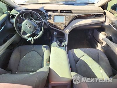 Zdjęcie 8 z 12 samochodu: 2019 TOYOTA CAMRY LE VIN:4T1B11HK5KU236068 - miniatura