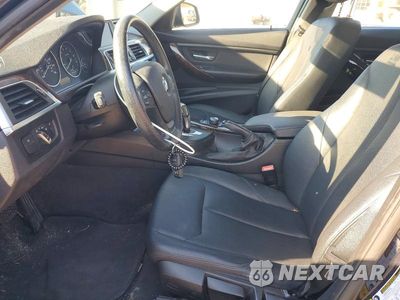 Zdjęcie 7 z 12 samochodu: 2017 BMW 320 XI VIN:WBA8E5G54HNU41502 - miniatura