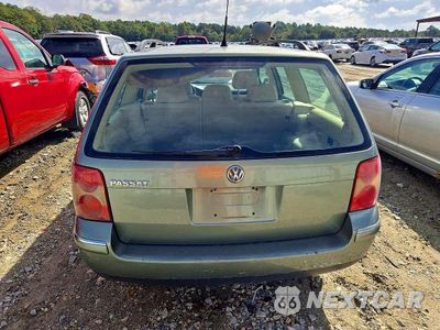 Zdjęcie 6 z 12 samochodu: 2003 VOLKSWAGEN PASSAT GL VIN:WVWND63B73E324757 - miniatura