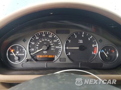 Zdjęcie 9 z 12 samochodu: 2000 BMW Z3 2.8 VIN:4USCH334XYLF70830 - miniatura
