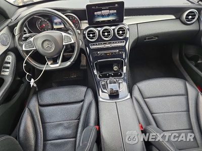 Zdjęcie 8 z 12 samochodu: 2015 MERCEDES-BENZ C 300 4MATIC VIN:55SWF4KB3FU062497 - miniatura