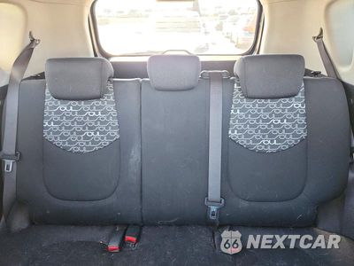 Zdjęcie 10 z 13 samochodu: 2010 KIA SOUL + VIN:KNDJT2A20A7179933 - miniatura