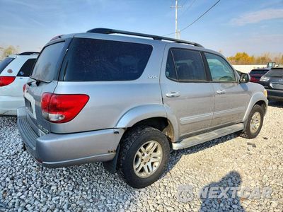 Trzecie zdjęcie samochodu z tyłu: 2005 TOYOTA SEQUOIA SR5 VIN:5TDBT44A25S236728 - miniatura