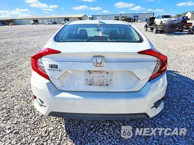 Zdjęcie 6 z 12 samochodu: 2017 HONDA CIVIC EX VIN:19XFC2F73HE067261 - miniatura
