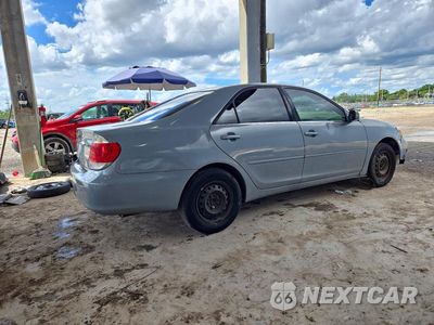 Trzecie zdjęcie samochodu z tyłu: 2005 TOYOTA CAMRY LE VIN:4T1BE32K05U623589 - miniatura