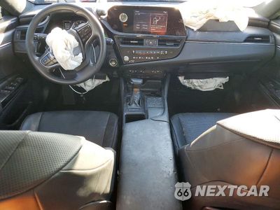 Zdjęcie 8 z 12 samochodu: 2022 LEXUS ES 250 BASE VIN:58AD11D19NU009405 - miniatura