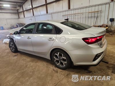Drugie zdjęcie samochodu z przodu: 2020 KIA FORTE LXS VIN:3KPF24AD1LE234463 - miniatura